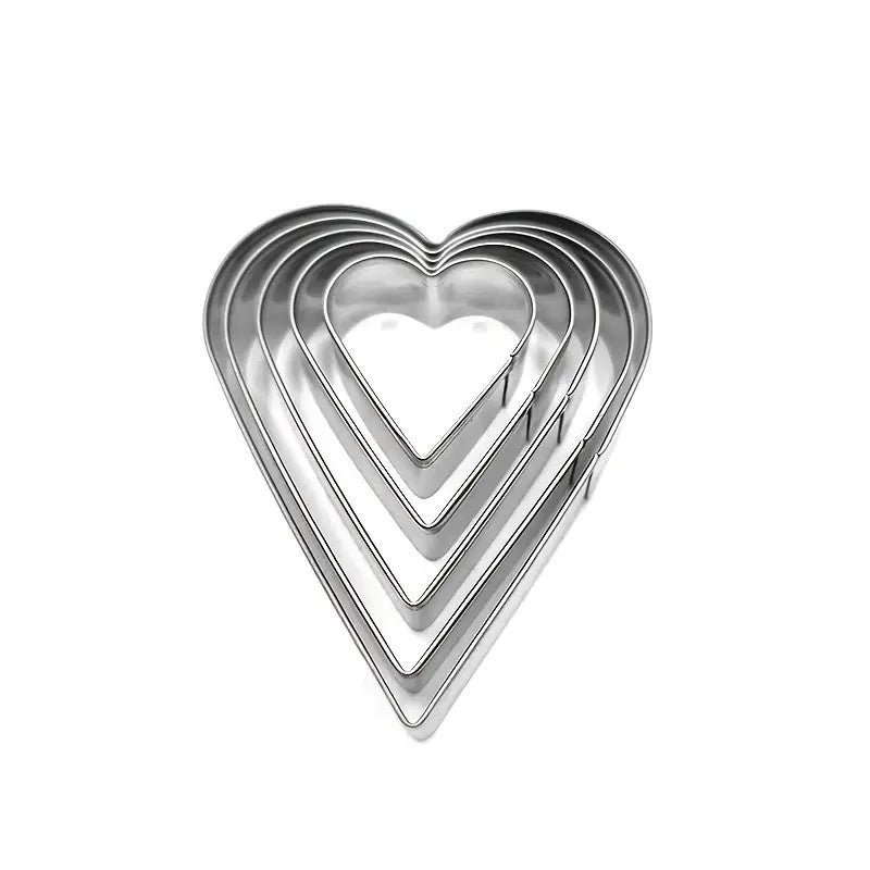 Set 5 Heart Shaped Cookie Cutters