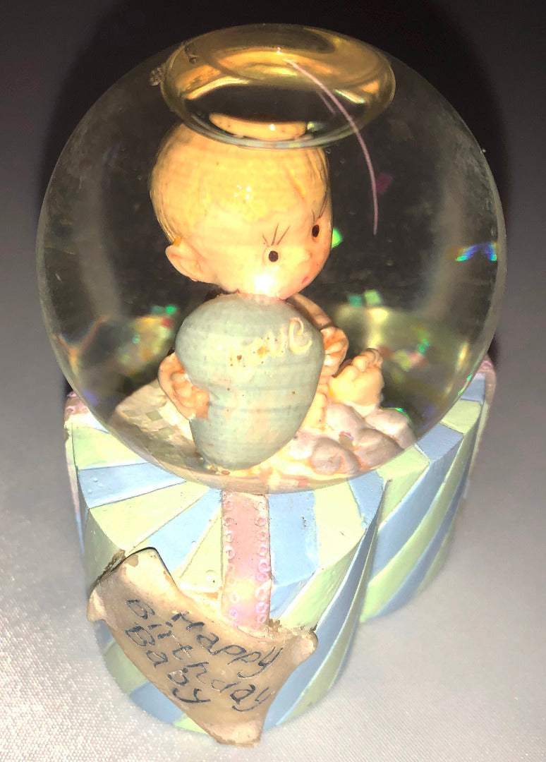 Pretty Parcel Baby Glitter Ball on Heart Base