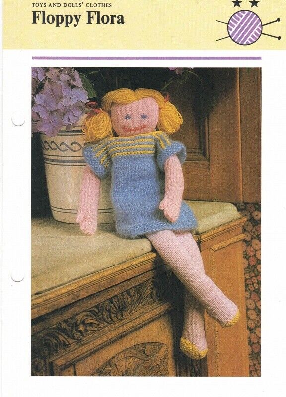 Vintage Hamlyn Knitting Pattern: Floppy Flora