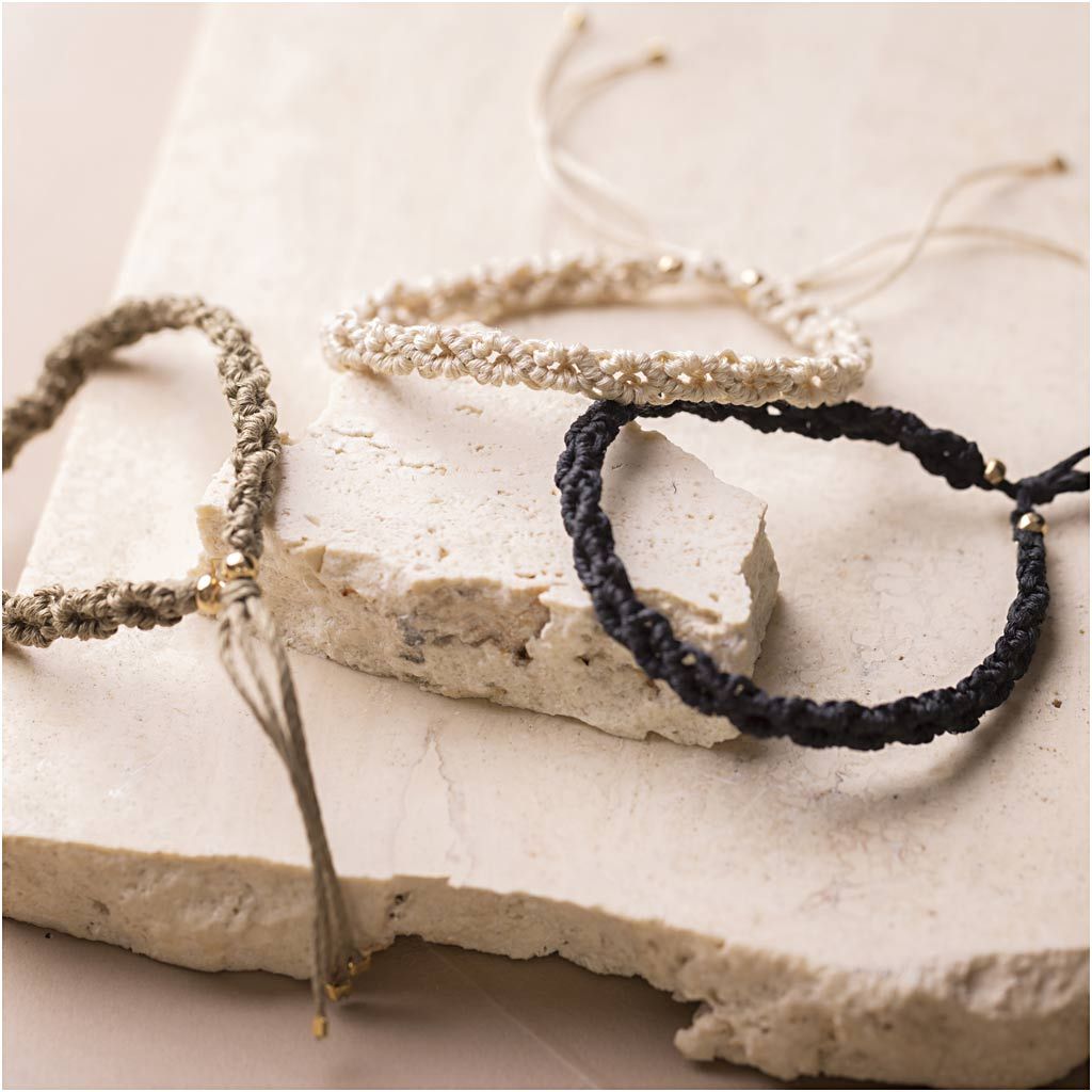 Macrame Bracelets Mini Craft Kit