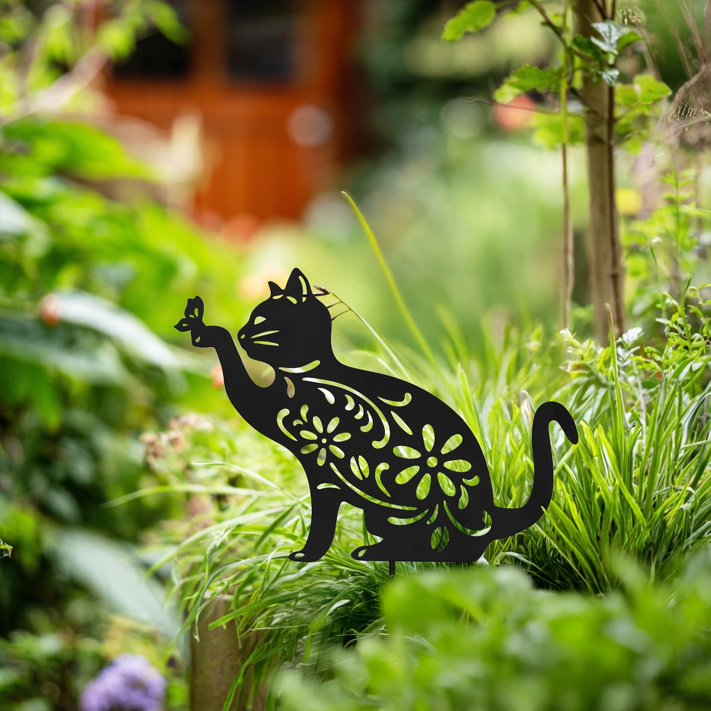 Metal Cat / Dog Silhouette Garden Ornament