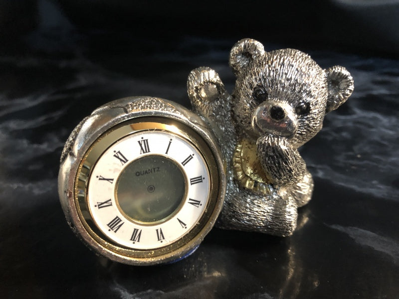 Miniature Silver Plated Mantle / Shelf / Desk Clock