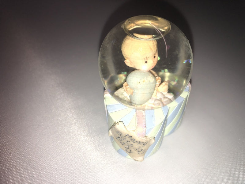 Pretty Parcel Baby Glitter Ball on Heart Base