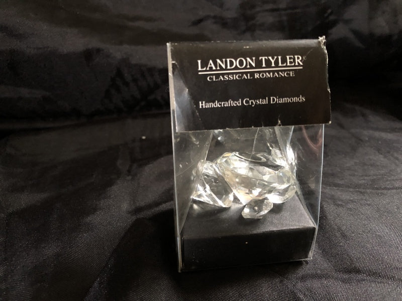 Landon Tyler Handcrafted Crystal Diamonds Table Decorations