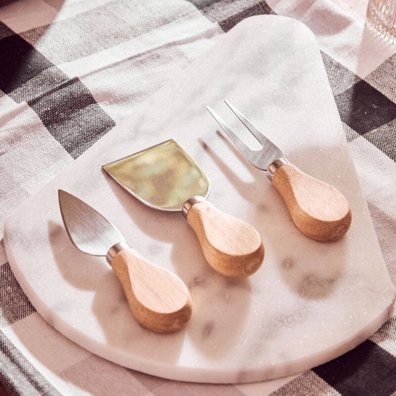 Kindia White Fan Shaped Marble Cheese Board With 3 Knives