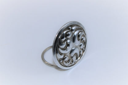 Vintage Silver Tone Scarf Ring