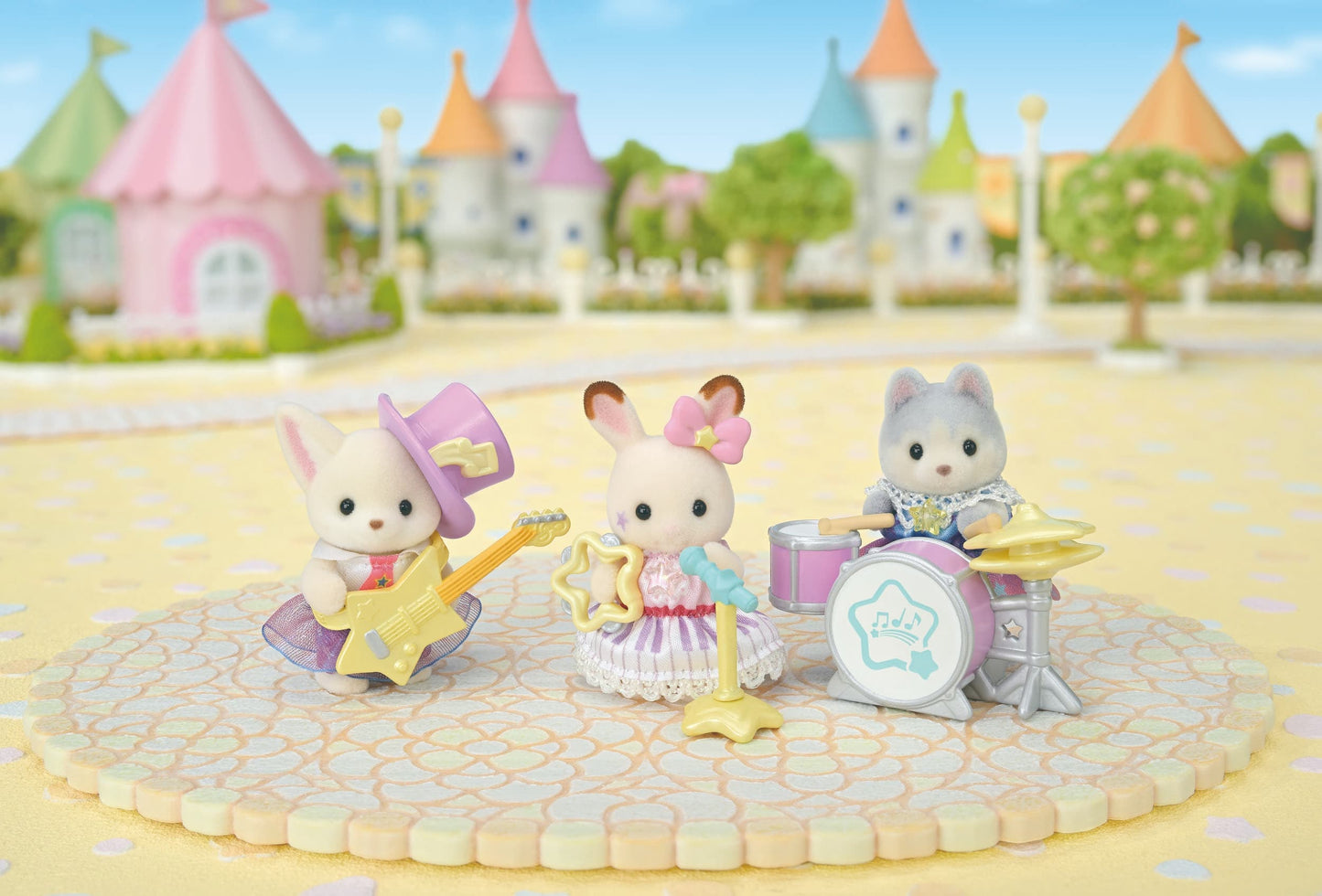 Sylvanian Families Baby Starry Concert Playset for Children Age 3 & Up