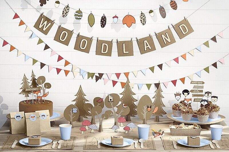 DIY Woodland Banner