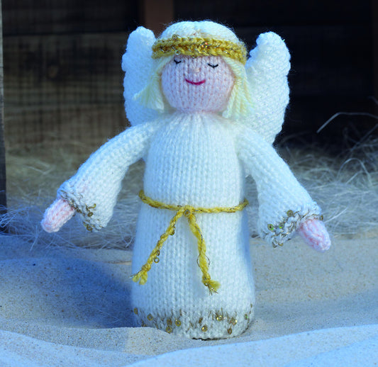 King Cole Christmas Knits Book 3 - Nativity Scene Festive Xmas Decorations Tea Cosy & Garland