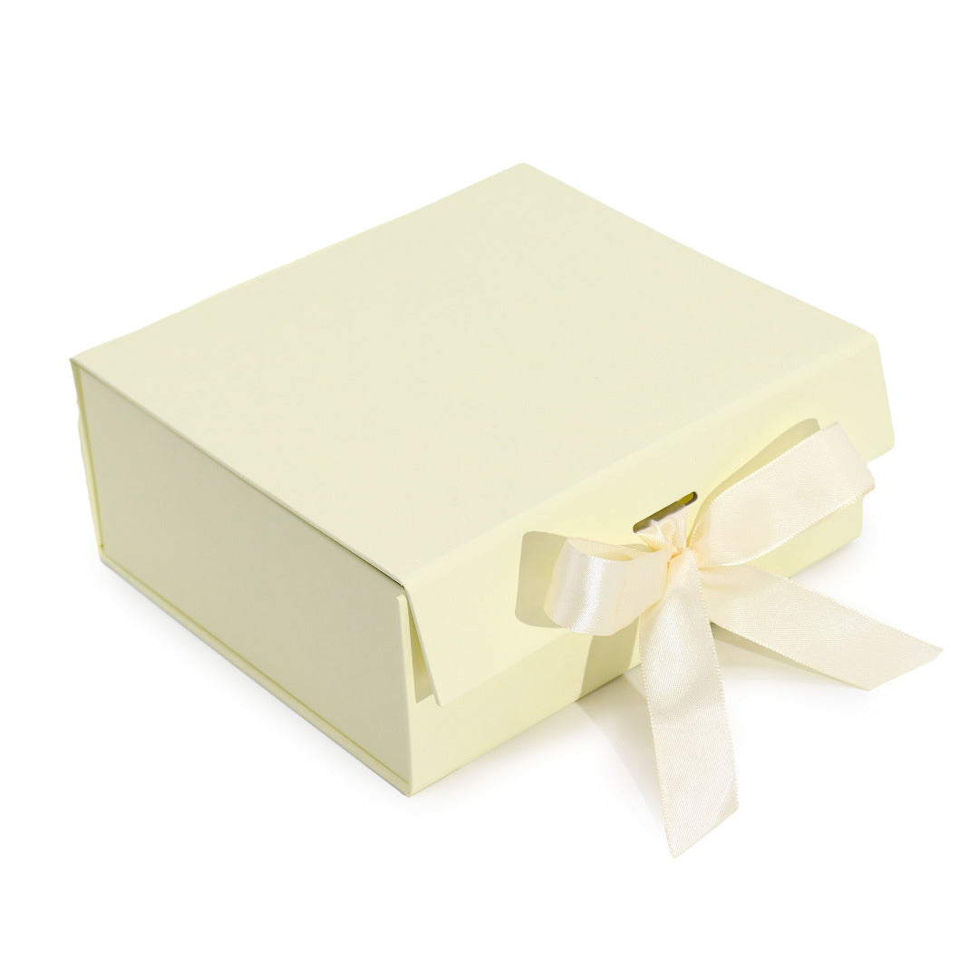 Flat Pack Gift Boxes with Ribbon ~ Choice of Sizes & Colours