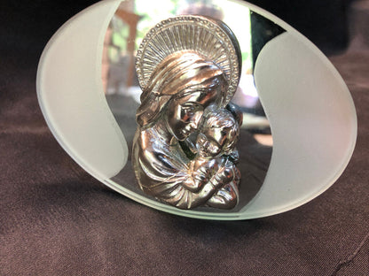 D'Lusso Home Collection Silver Madonna & Child Plaque on Oval Glass
