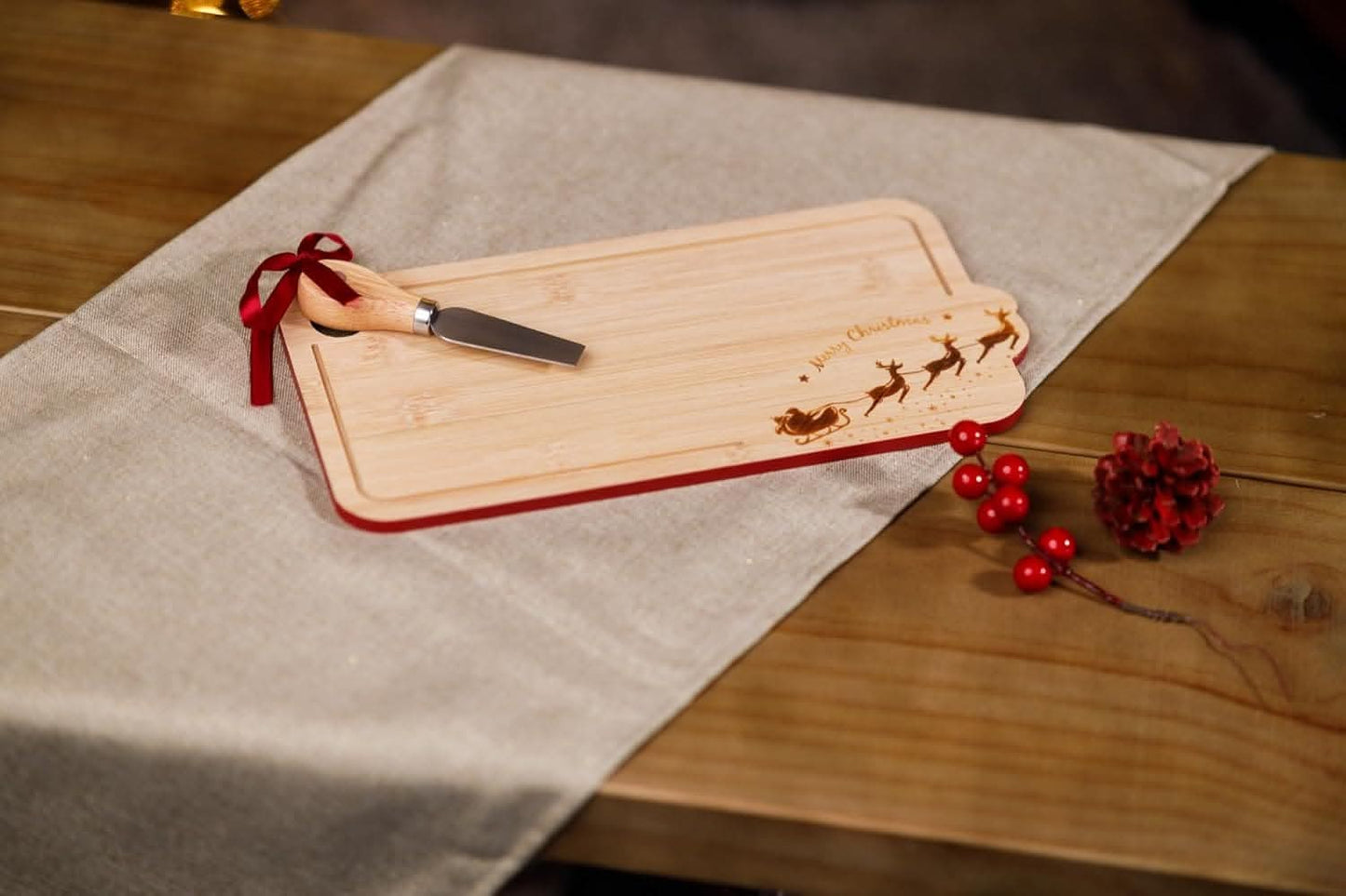 Christmas Cheese Board - Santa's Sleigh