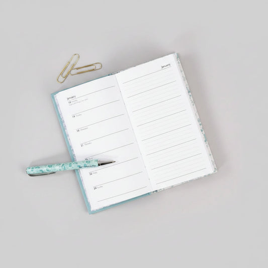 Peter Rabbit 2027 Slim Weekly Diary Pocket Planner - Week-to-View Organiser