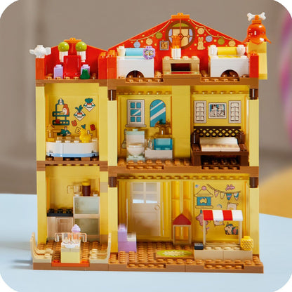 Lego Bluey 11203 Bluey's Family House Set for Children Aged 4 and Up