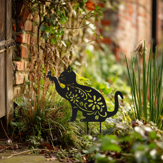 Metal Cat / Dog Silhouette Garden Ornament