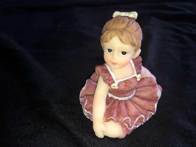 House of Valentina Ballet Girl Figurines