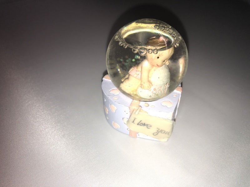 Pretty Parcel Baby Glitter Ball on Heart Base