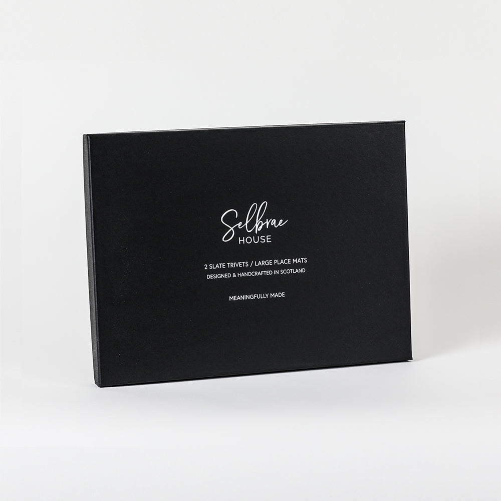 Box packaging for large slate place mats, set of 2