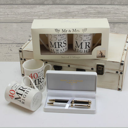 Open Mr & Mrs gift set with 2 mugs and pen set in a case