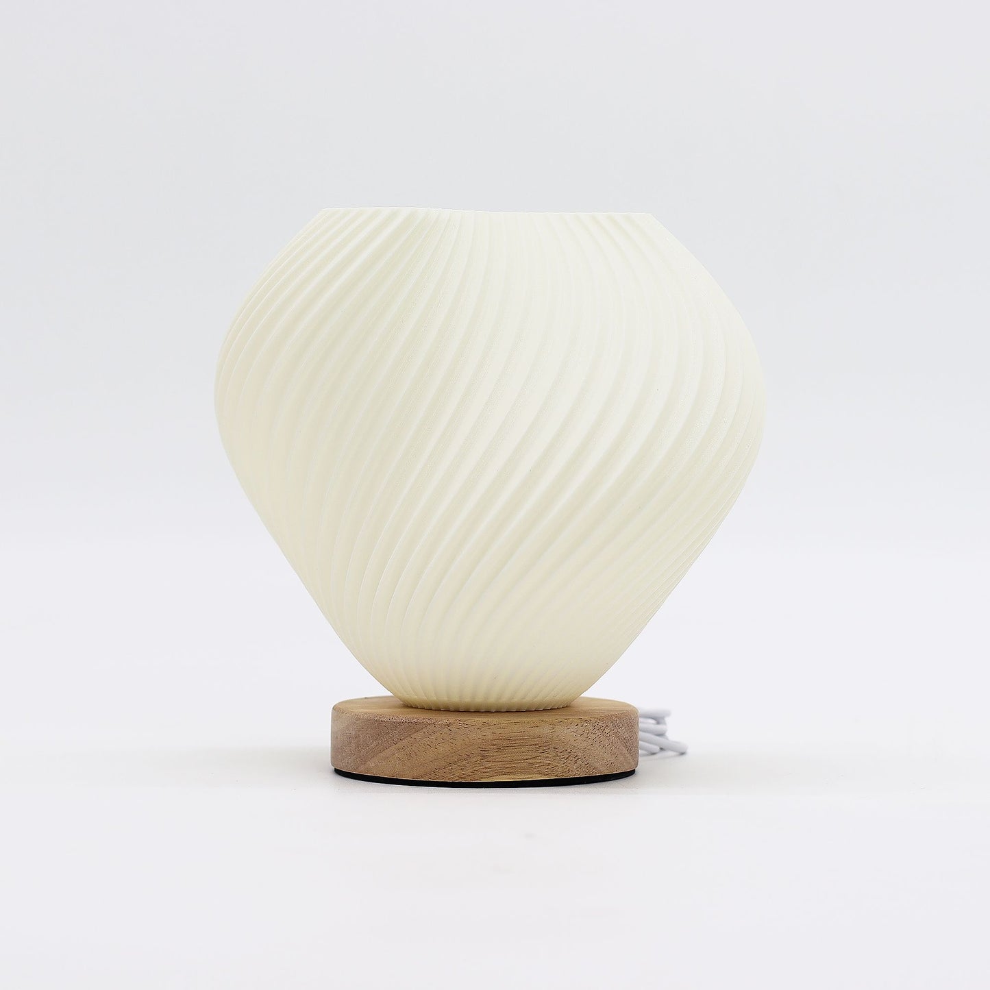 Shell Twisted New Wave Lamp - USB - 3 settings