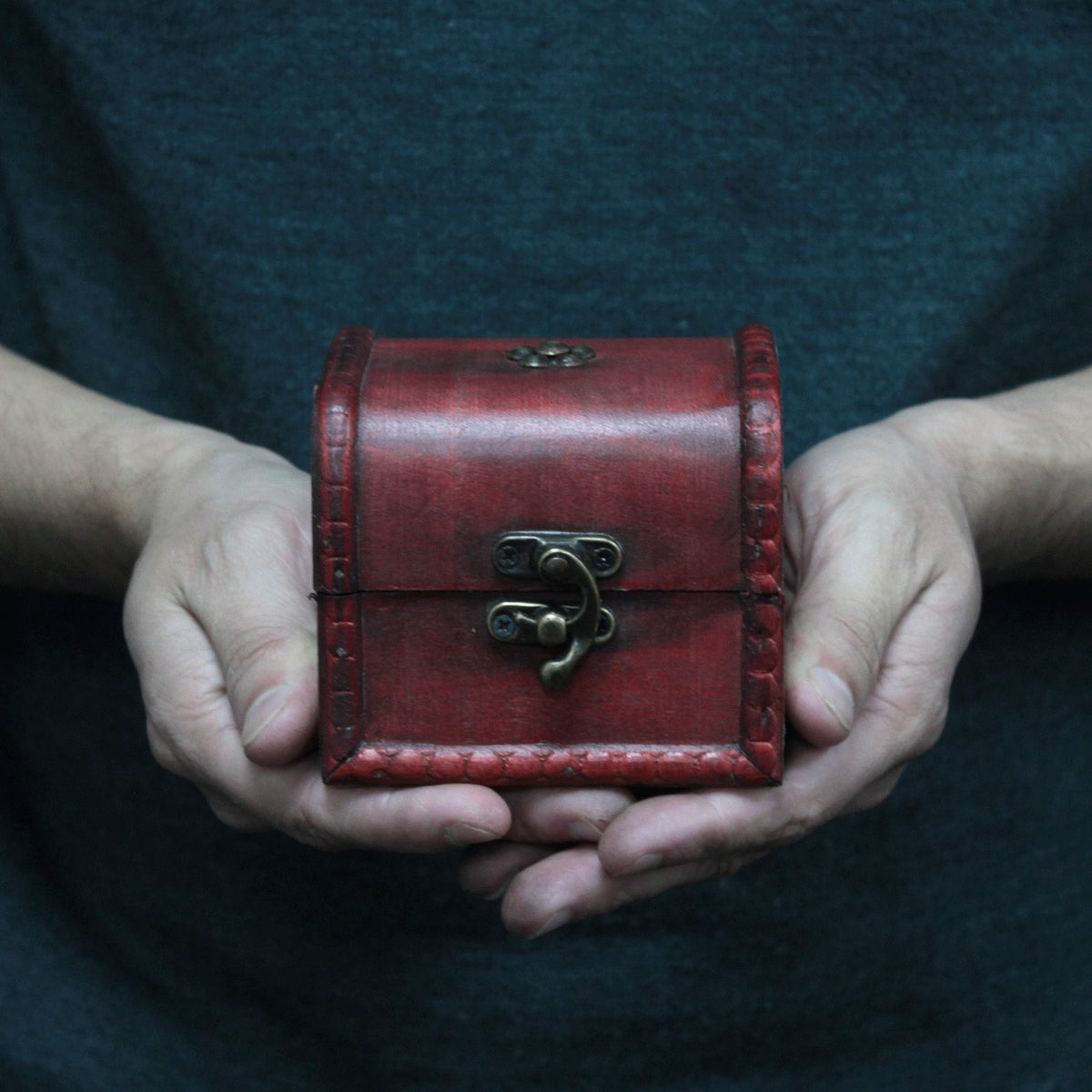 Small Classic Chest