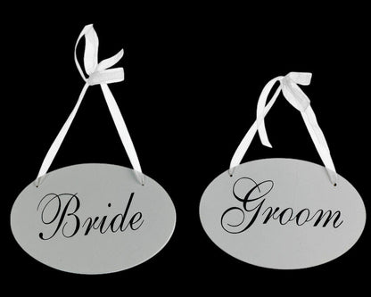 Diletto Gifts oval Bride and Groom hanging signs with white ribbon ties for wedding chair decor