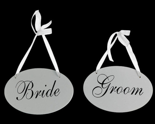 Diletto Gifts oval Bride and Groom hanging signs with white ribbon ties for wedding chair decor