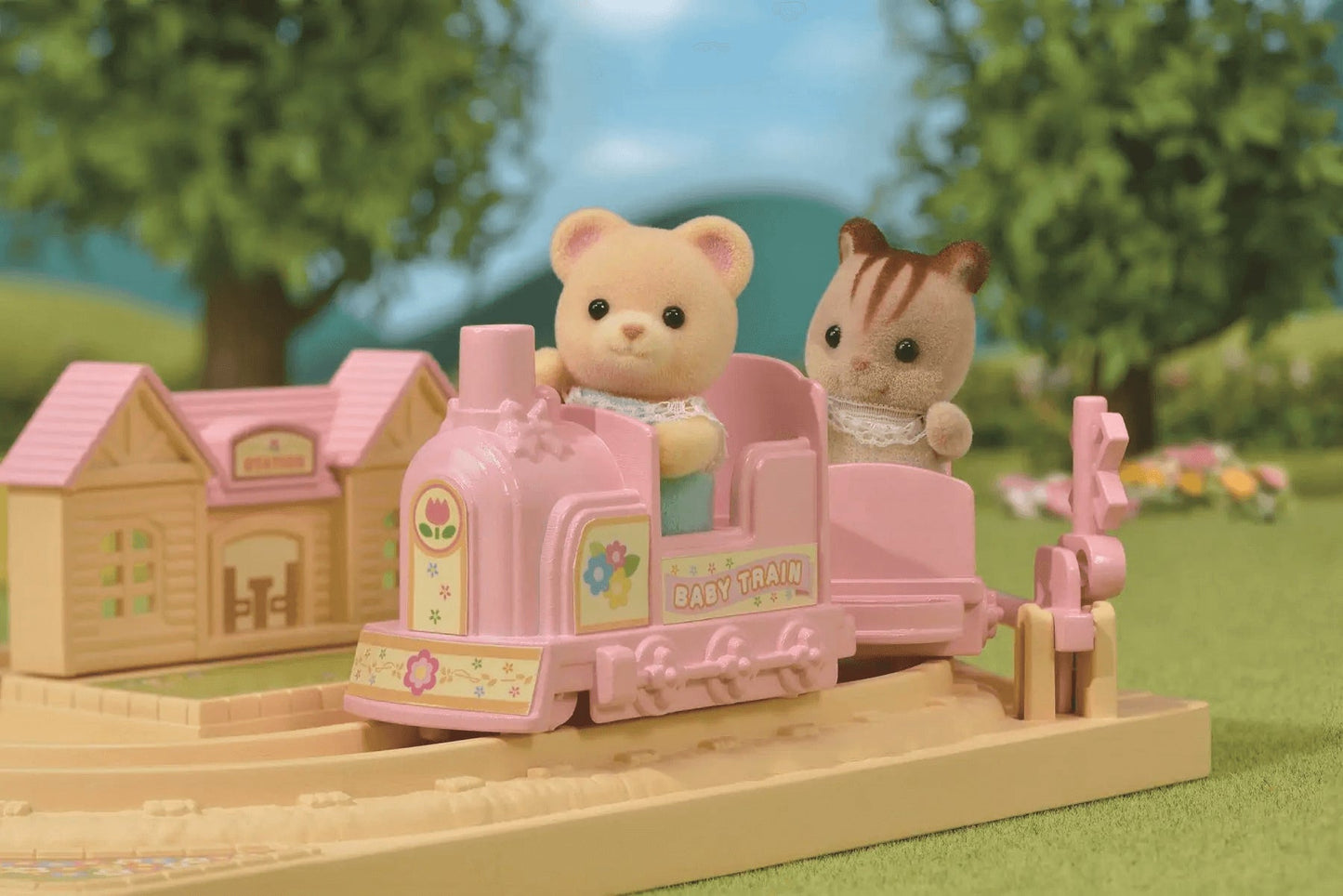 Sylvanian Families Baby Choo-Choo Train Toy Playset for Ages 3 and Up
