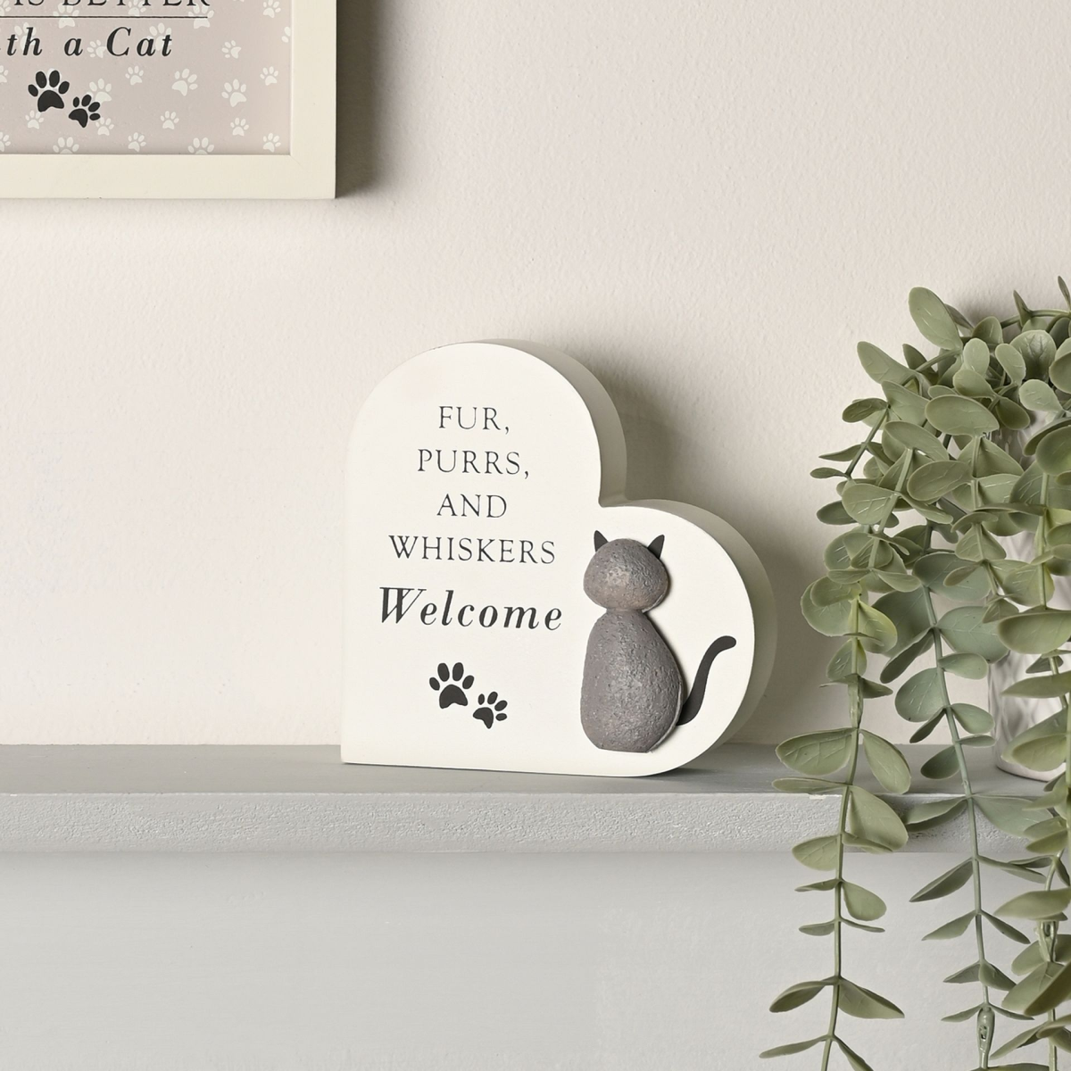 Cat heart plaque: 'Fur, Purrs and Whiskers Welcome' with paw prints