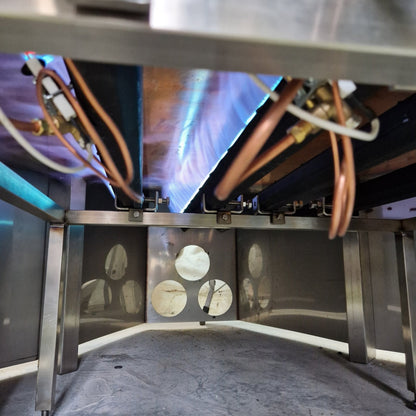 Stainless steel fermentation tank with covered access panel